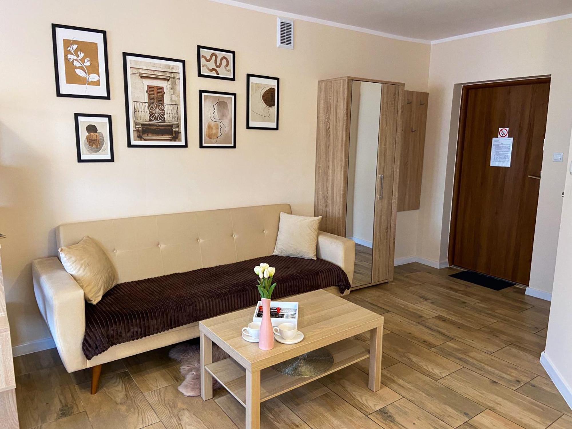 Mokka Apartament Варшава Экстерьер фото